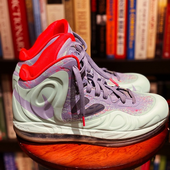 Air Max * Hyperposite “Rajon Rondo” Colorway - Sz 8.5 - Picture 2 of 6